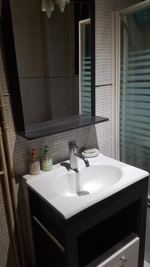 F3 Apartment